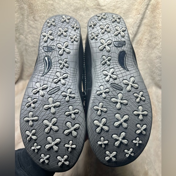 The North Face Janey Black Suede Waterproof Winter Snow Boots Women’s Size 7.5 - Picture 4 of 5